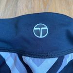 Trina Turk golf skort, women’s athleisure skirt size XS Photo 4