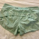 Lululemon Speed Short 2.5” Photo 0