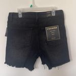 Rachel Roy distressed 27/4 Photo 3