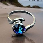 Sparkly ring made with blue/purple Swarovski crystal size 7.5 Silver Photo 1