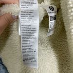 Levi's Levi’s Sherpa Women's Light Blue Fleece Collared Denim Jean Jacket Size Small S Photo 5