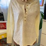 O'Neill O’Neill sweater. Ribbed sleeve cuffs. Raw hem. Photo 0