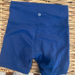 Lululemon Wunder under bike shorts  Photo 1