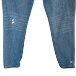 American Eagle SZ 2 LONG Mom Jeans Mid-Rise Whiskered Distressed Light Wash Blue Photo 6