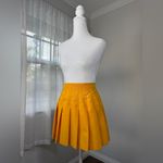 Vintage Y2K Dynamic Team Sports Golden Yellow Pleated Mini Skirt Size undefined Photo 2
