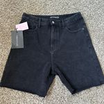 Pretty Little Thing Shorts Photo 0