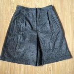 DKNY  GRAY LONG SHORTS Photo 0