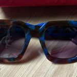 Carolina Herrera  HER 0255/S sunglasses Photo 1