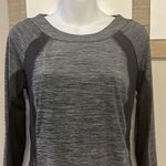 Lululemon Athletica Heather Black Scoop Neck Long Sleeve Lace Panel Shirt-Size 6 Photo 2