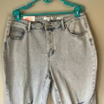 NWT! A Beautiful Soul Light Wash Distressed Cropped Jean Size 16 Blue Photo 5