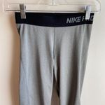 Nike  Pro Dri-Fit Gray Cropped Leggings Photo 4
