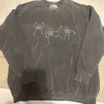 Olive Lynn Crew Photo 0