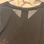 GAPFit Women's Black Breathe V Photo 5