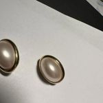 Trifari Signed  Clip On Gold Tone / Pink Faux pearl Earrings Photo 3