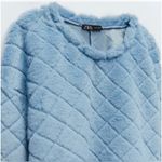 ZARA Blue Quilted Soft Faux Fur Fleece Cropped Crewneck Sweatshirt Sweater Photo 2