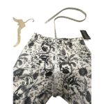 Herman Geist  Stretch  printed Capris Sz 10 Cream/Black NWT Photo 5