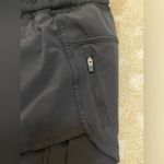 Lululemon Athletica black tracker short women’s size 8 Photo 4