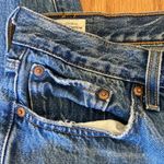 Levi's LEVI WEDGIE Vintage Jean. Size 31. Medium Wash Photo 12
