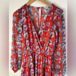 Mi Ami Red V Photo 2