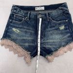 Free People Crochet Lace Trim High Rise Denim Jean Distressed Shorts Sz 25 Photo 9