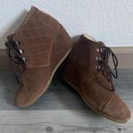 Toms Ankle Booties Suede Wedge Shoes Brown Shearling Lined 9 Photo 0