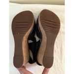 Clarks  Womens Sz 9 Sandals Wedge Ultimate Comfort Collection Black Leather Photo 8