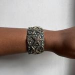 TWO TONE STARFISH STRETCH BAND BRACELET Photo 1