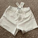 ZARA White Shorts Photo 0