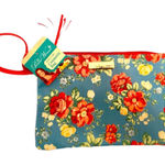 The Pioneer Woman Vintage‎ Floral Cosmetic Bag Photo 0