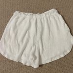 Perfect White Tee White Shorts Photo 1