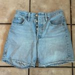 Levi's Levi’s Shorts 501 Mid-Thigh Photo 0
