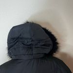 Lands' End  Max 600 Down Puffer Jacket in black removable faux-fur hood 2X PLUS Photo 5