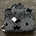 Vera Bradley New With Tags  Blanco Banquet Hanging Travel Organizer Cosmetic Bag Photo 0