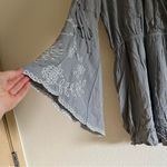 Boutique  Gray / Dusty Blue Long Sleeve Floral Embroidered Romper Size Large Photo 3