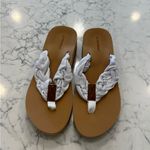 NIB Mormirac Woman’s Beige White Braided Strap Thong Flip Flop Sandals Size 8 Tan Photo 1