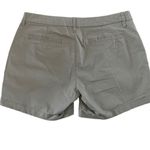 Old Navy  size 6 chino shorts green women’s Photo 5