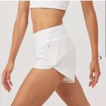 Outdoor Voices  Hudson 2.5 Shorts Photo 2