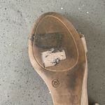 Journee Collection Womens LOUCIA Beige Wedge Heeled Sandals 7.5 Photo 4