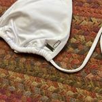 O'Neill LIKE NEW WHITE O’NEILL TRIANGLE HALTER BIKINI TOP Photo 1