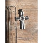 James Avery RETIRED DOUBLE BANDED RAYS OF HOPE GARNET CROSS PENDANT Photo 3