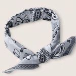 PINK - Victoria's Secret PINK BANDANA Photo 0