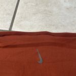 Nike Yoga Luxe Women's Shelf-bra Tank Photo 3