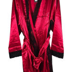 Frederick's of Hollywood Frederick's of Hollywood Satin Barkberry and Black Aspen Mae Belted Robe 1X NWT Photo 0