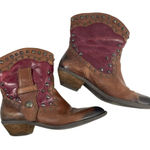 Vince Camuto  Madalissa Two Tone Leather Studded Boots‎ Size 8 Brown Red Shoes Photo 0