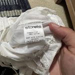Storets NWT  White Eyelet Cinched Front Crop Top S/M Photo 9