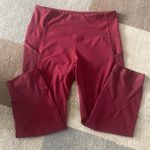 H&M Burgundy hoodie jacket zip down divided with old navy high rise go dry capris Photo 9