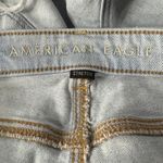 American Eagle  SZ 2 Mom Jean Shorts Distressed Cuffed Zip-Fly Light Wash Stretch Photo 7