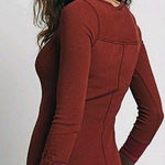 Free People  Sunnie Valley Cuff Thermal- Maroon- Size XS Photo 0