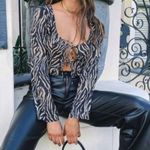 Beginning Boutique Luna Zebra Tie Detail Open Front Crop Top Size US6 Photo 6