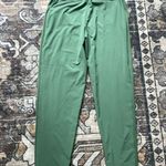 Athleta  Vineyard Green Brooklyn Ankle Pant Pull On Pockets Stretch Photo 4